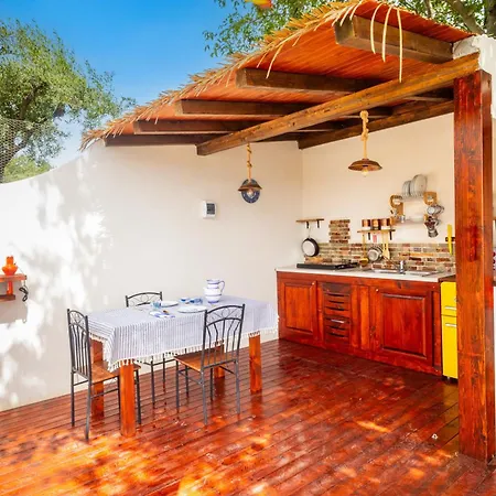 船上ホテル Etna's Boat House ピエディモンテ・エトネーオ