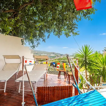 Etna's Boat House * ピエディモンテ・エトネーオ